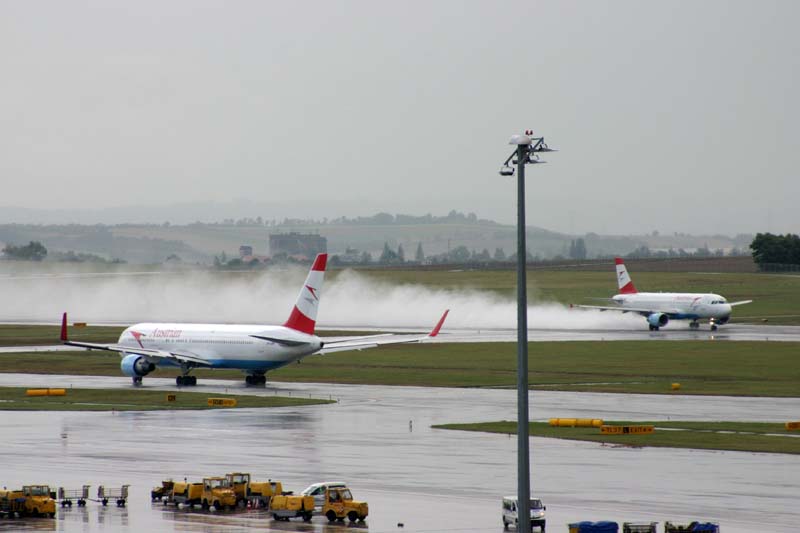 schwechat_sept2013_022